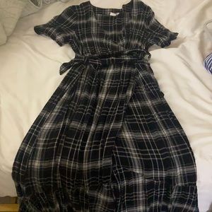 Gap maternity dress